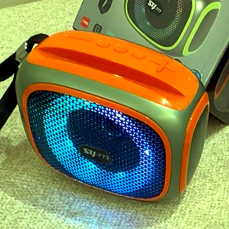 Enceinte Bluetooth SY-777 allumée
